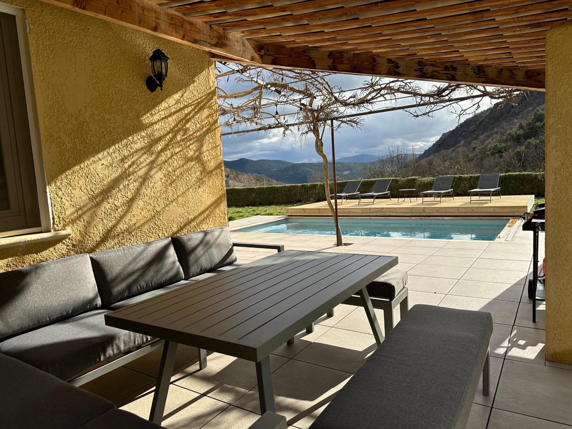 Estive Des Angelettes Piscine Chauffee Sauna Saint-Ferreol-Trente-Pas Exterior photo